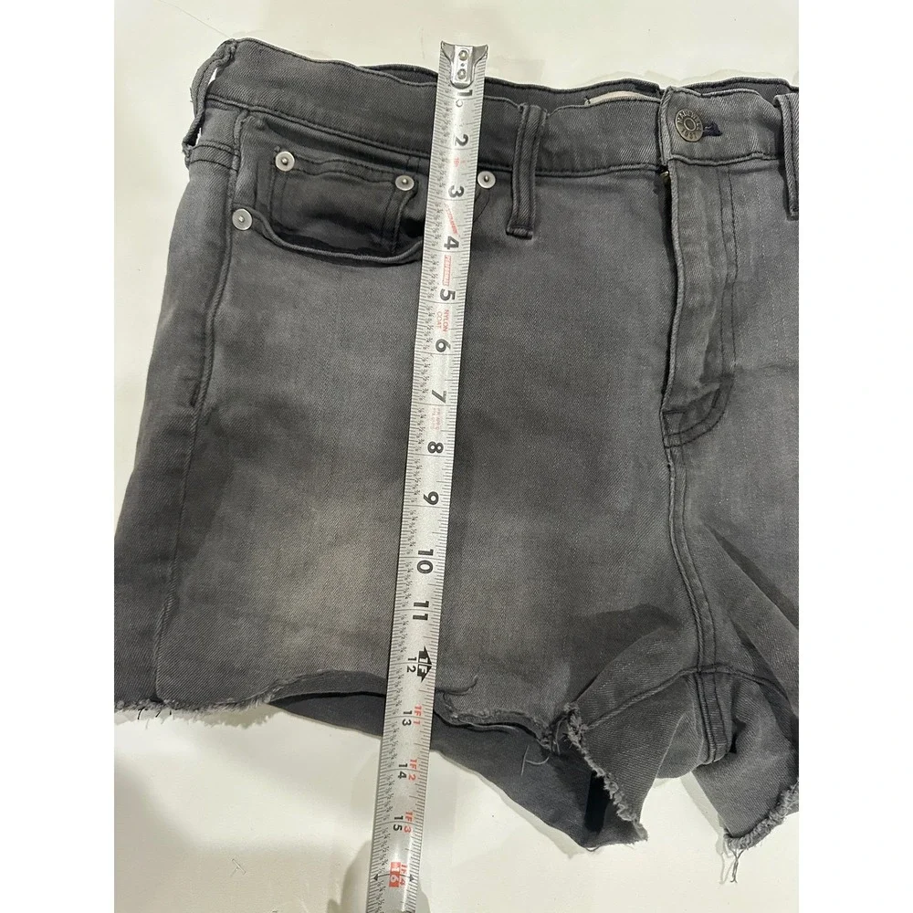 Madewell High Rise Cutoff Denim Shorts‎ Black Wash Distressed Size 32